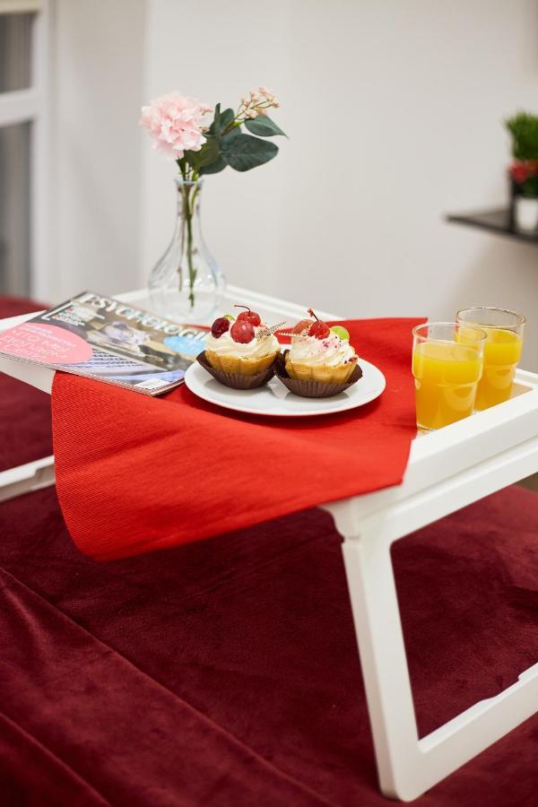 Rv Old City Apartment Velyka Vasylkivska 28,Self Check-In 24Х7 Kiev Esterno foto