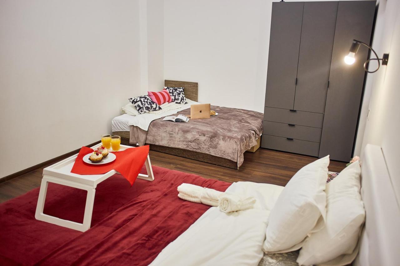 Rv Old City Apartment Velyka Vasylkivska 28,Self Check-In 24Х7 Kiev Esterno foto